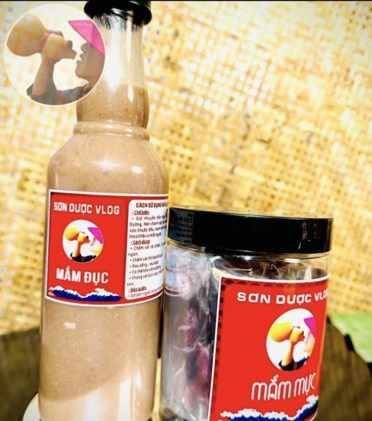 1 Mắm Mực + 1 Mắm Đục